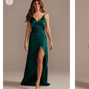 GALINA SIGNATURE
charmeuse draped strappy dress